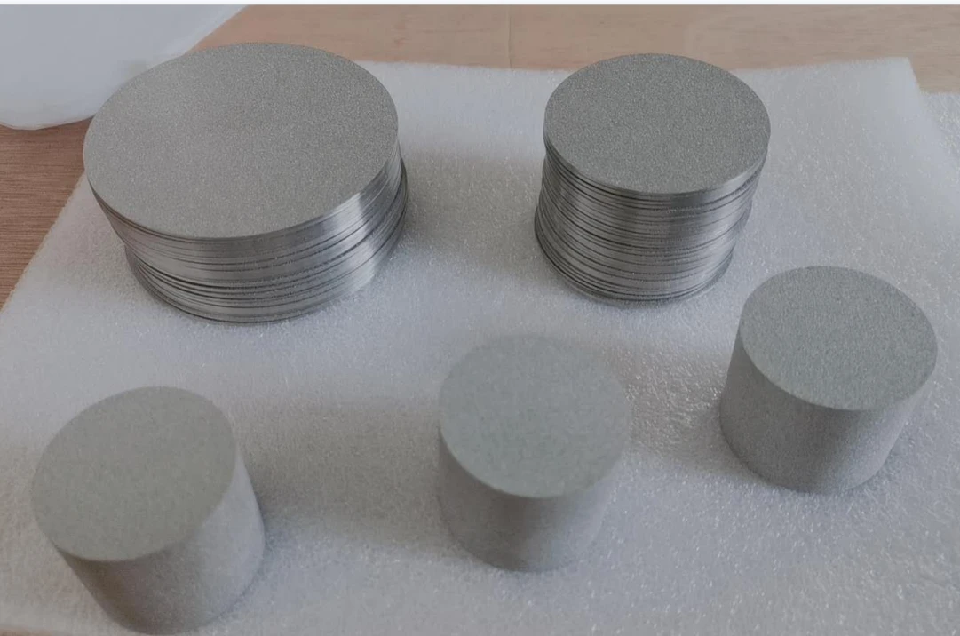 titaniumn porous titaniumn porous